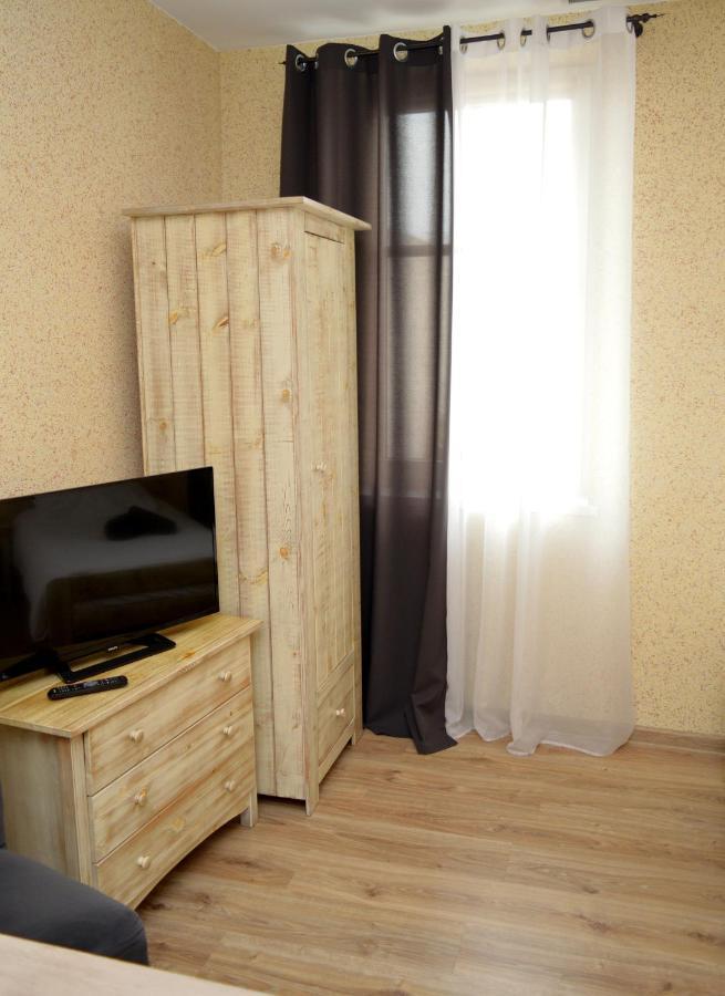 Kamienica Pokoje & Restauracja Opalenica Exteriör bild